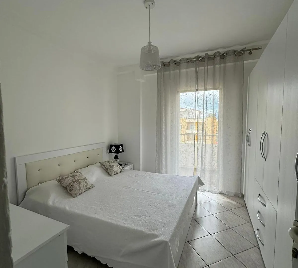 La Perla Del Mare Apartment Vlore 0*,